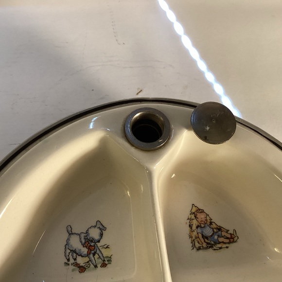 Mid century nursery rhyme baby dish - Picture 4 of 6